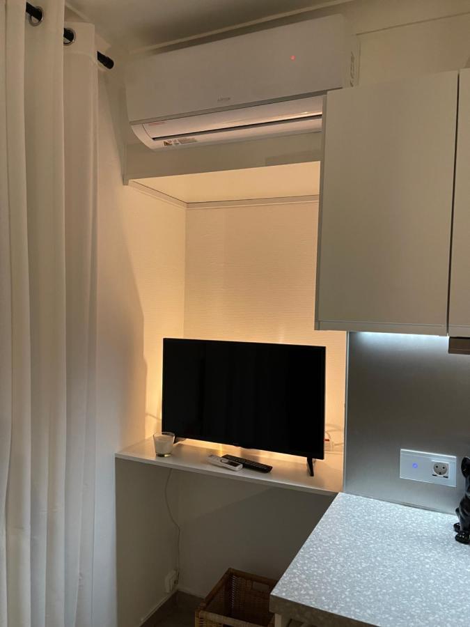 Cozy Studio On The Beach Antibes Kültér fotó